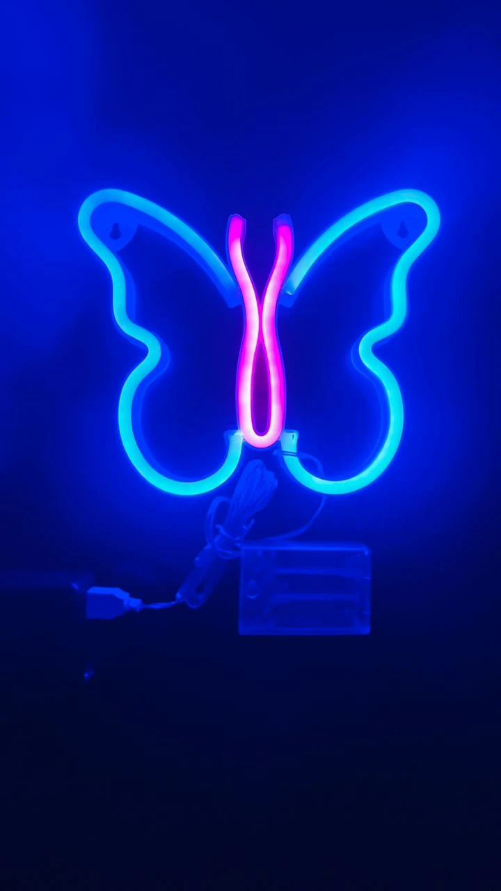 LED  LIGHT SHAPE LAMP CREATIVE TABLE LAMP LAYOUT