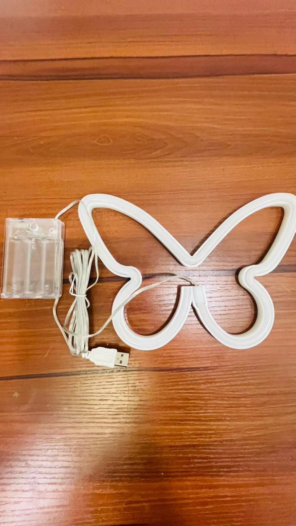 LED BUTTERFLY LIGHT