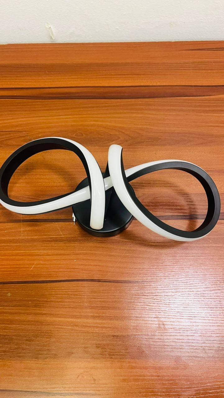 MODERN CEILING LAMP