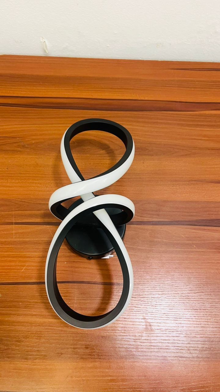 MODERN CEILING LAMP